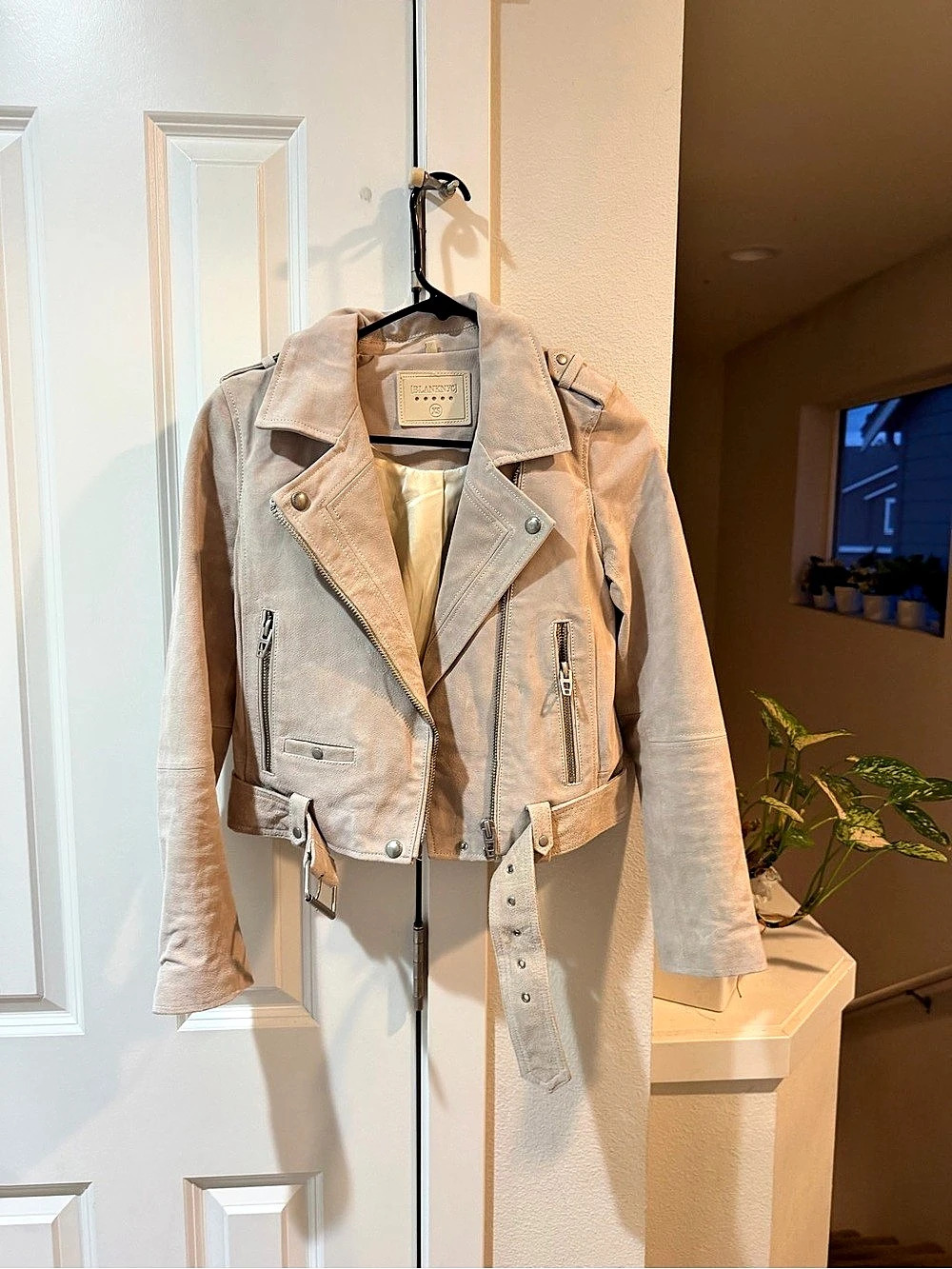 BLANKNYC Morning Suede Moto Jacket in Beige Size XS